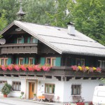 HOUSE-IN-THE-ALPS