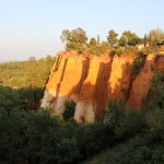 RED-ROCK-OF-ROUSSILLON