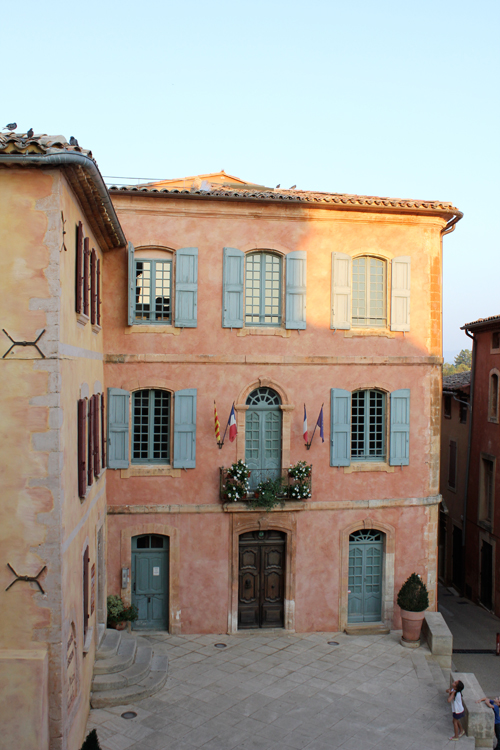 Roussillon, France - The House That Lars Built