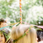 chain-of-ribbons-on-maypole