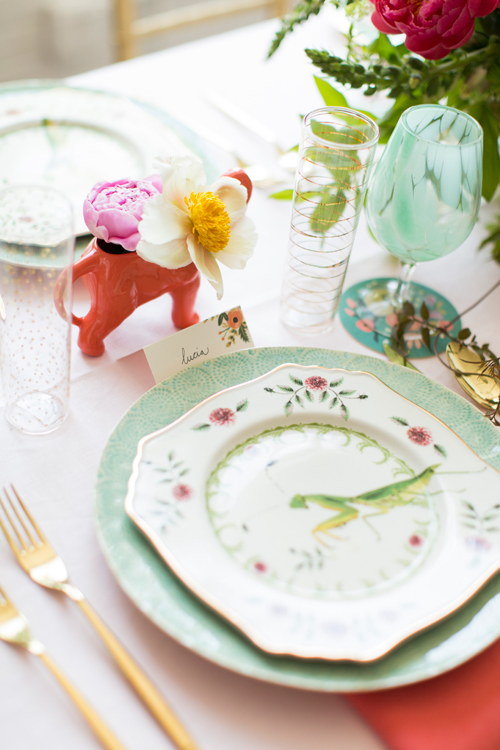 Flamingo Pop. A bridal collaboration with BHLDN and The House That Lars Built. Name tags, coasters, flutes from BHLDN. Dinnerware and flatware from Anthro. Photo by Jessica Peterson.