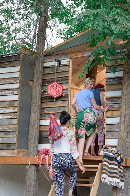 Go glamping in a treehouse!