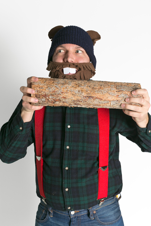 "How much wood would a wookchuck chuck if a woodchuck could chuck wood?" Halloween costume 