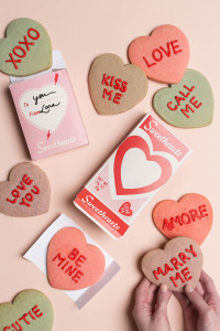 Conversation heart cookies with free printable box
