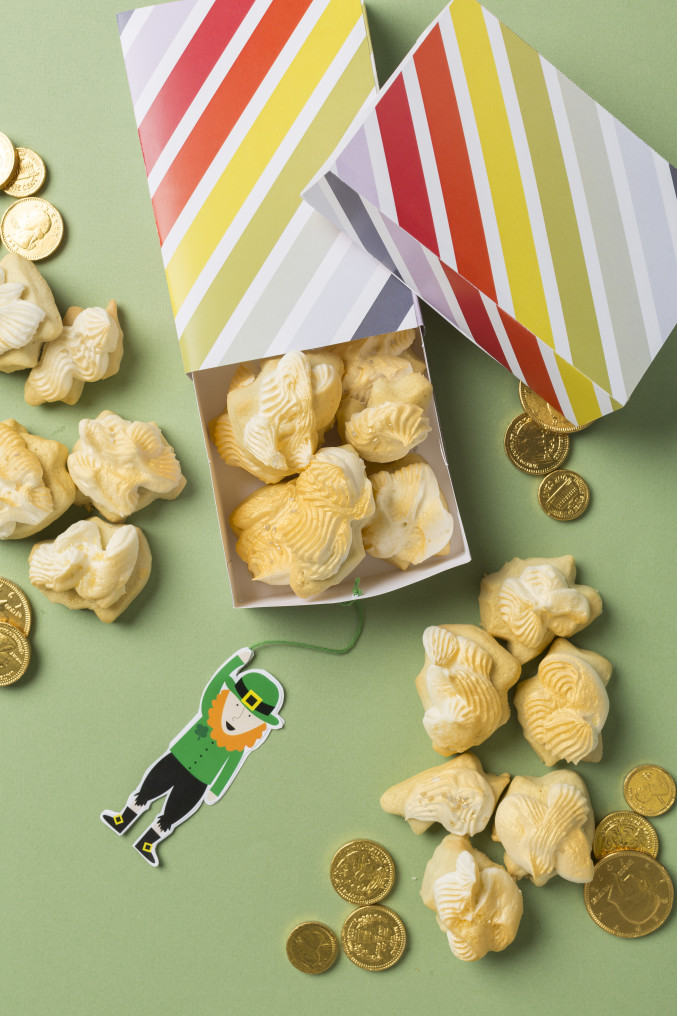 Golden Nugget Cookies and Rainbow Leprechaun Box