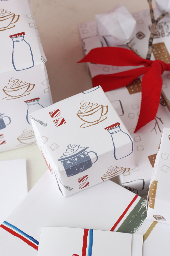 Holiday wrapping paper printables - The House That Lars Built