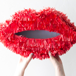 red-lips-pinata-box-for-valentines-day