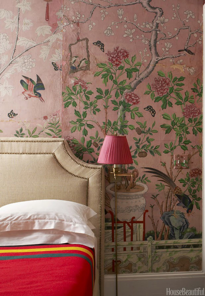 DeGournay wallpaper pink
