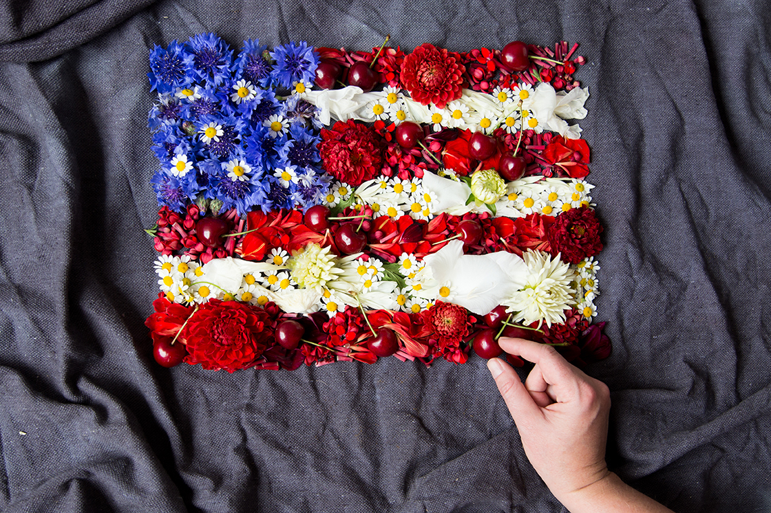 American Flag in flowers 