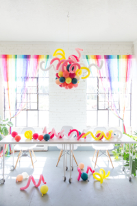 balloon chandelier for a party