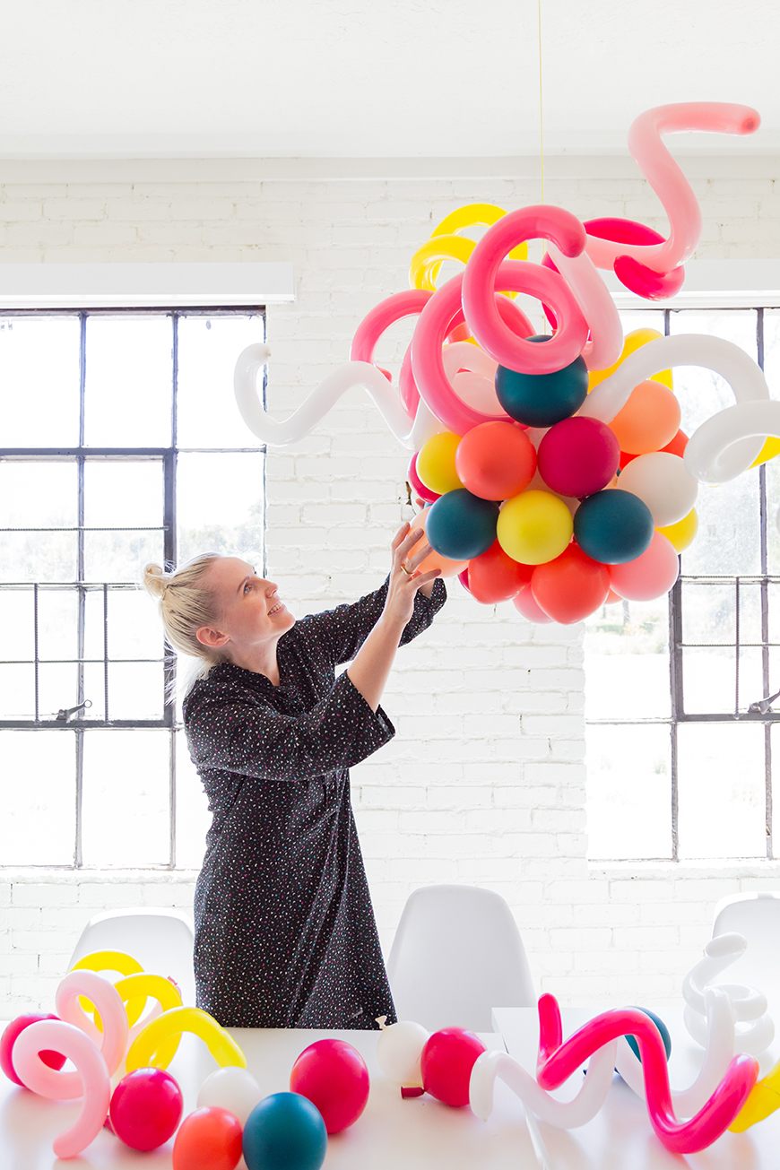 balloon chandelier for a party 
