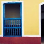 travel-to-cuba-yellow-walls