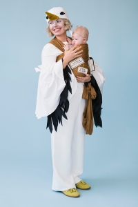 Stork and package mommy and baby costume