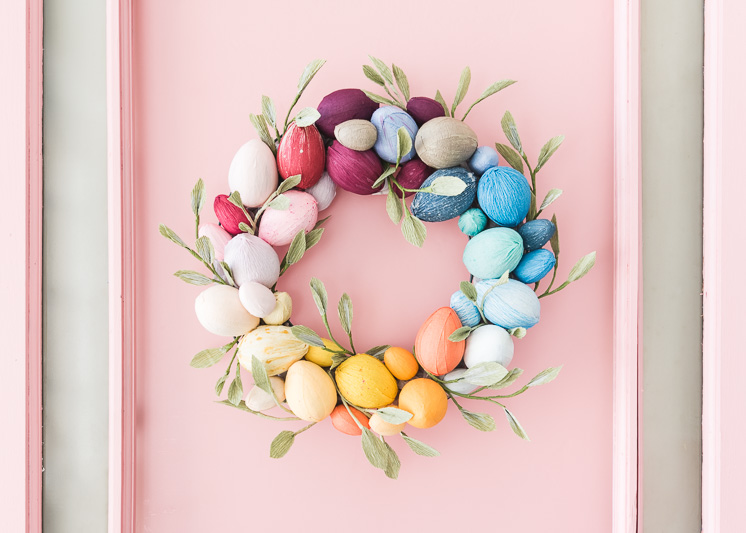 8 Easter Egg Wreath
