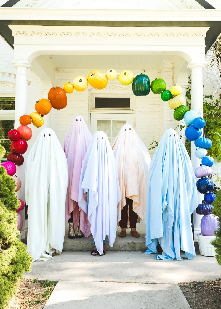 Lars Team Ghost Costumes 2019–9
