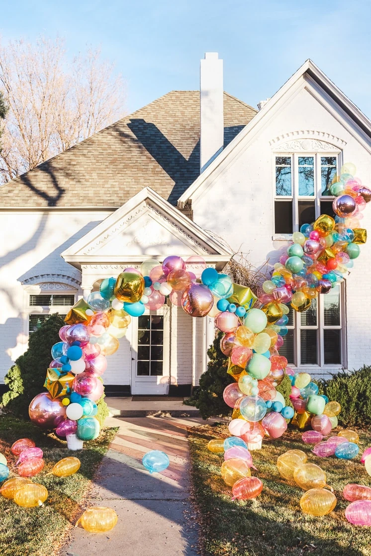 How to Make a Foil Balloon Arch - The House That Lars Built
