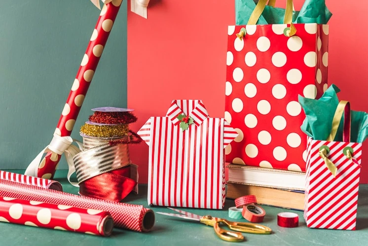 3 Clever Things To Do with Wrapping Paper