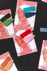 Valentine hair clips
