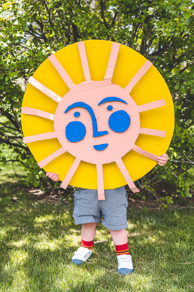 make a cardboard sun with recycled materials