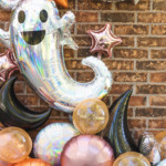 halloween balloon installation