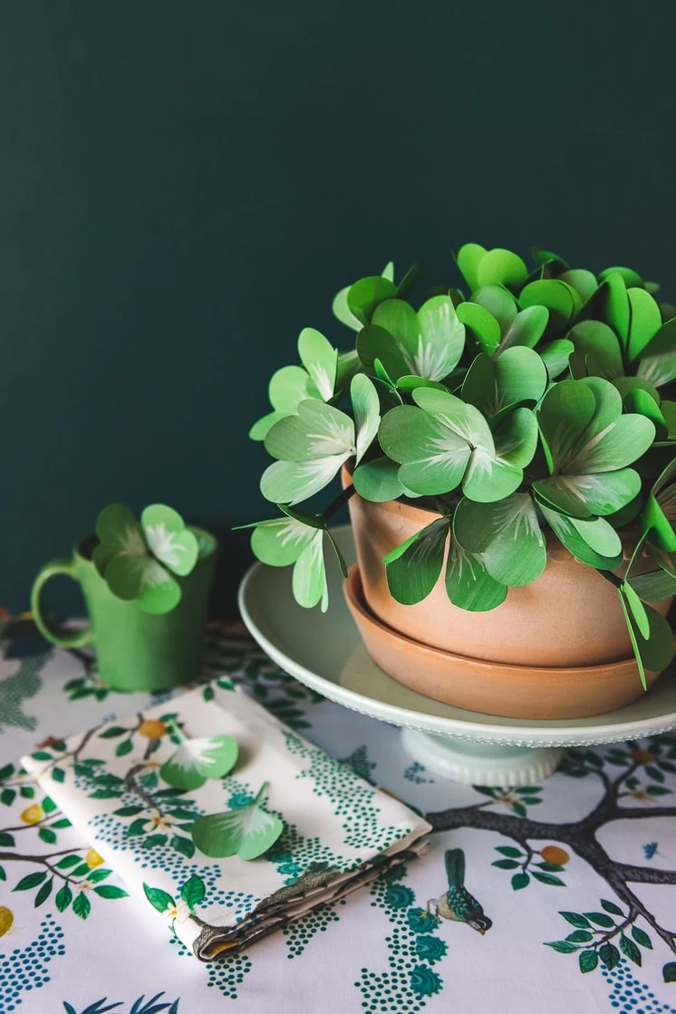 alternative to floral foam with DIY paper shamrock on a table