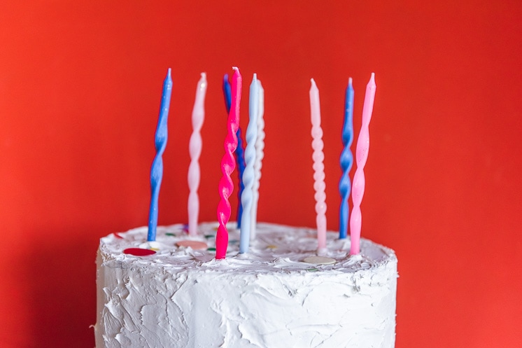 step by step instructional photos of twisting birthday candles