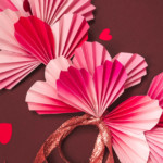 Accordion Heart Valentine Wreath (13 of 17)