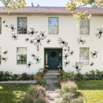 Michaels Halloween_Large Spiders on House (5 of 7)