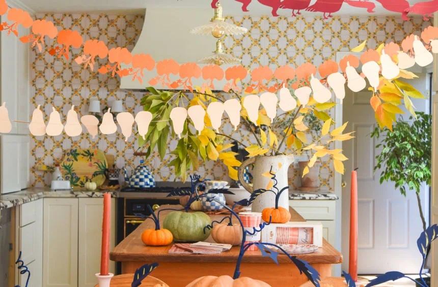 thanksgiving table with pumpkins