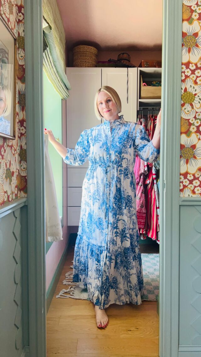 The #larstuesdaytryon In which I reveal my secret weapon for wearing dresses (hi @honeyofca !) A new, FUN batch with some new, favorite faces: @celiabdesigner (having a sale now!) @daughtersofindia and @koodeker. #tuesdaytryon #gifted