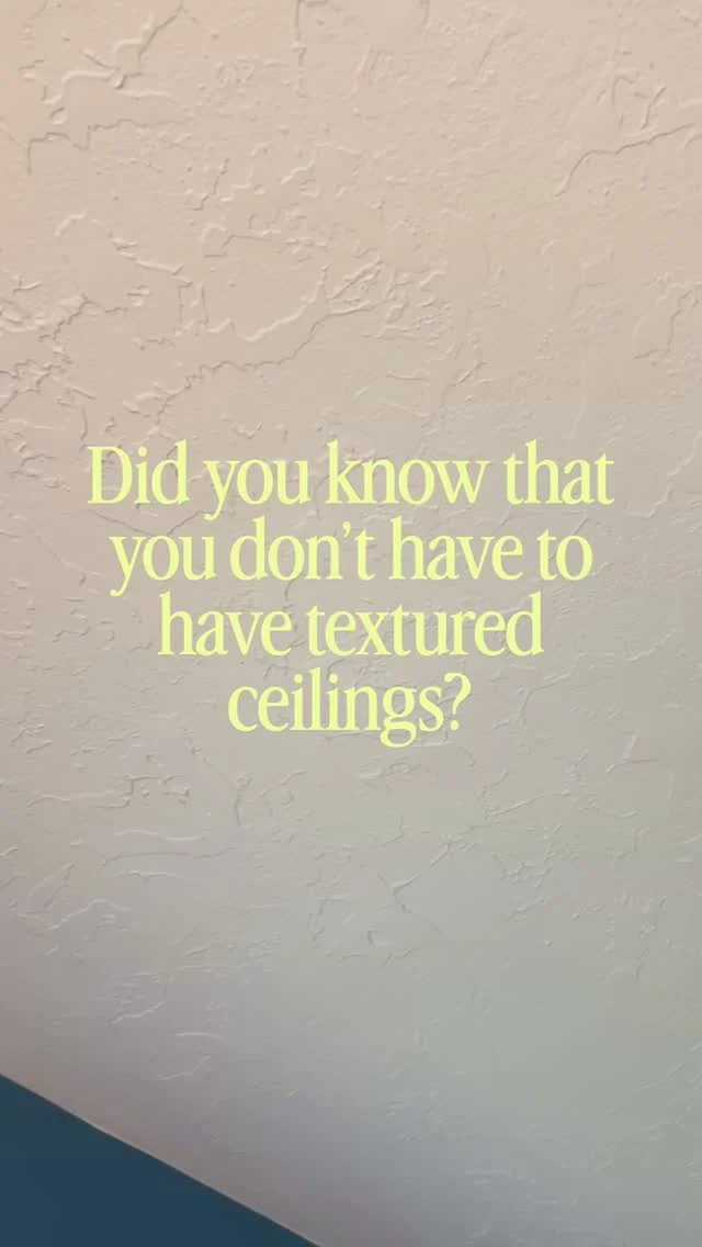 I really didn’t think there was hope for my ceilings unless there was a major renovation but SURPRISE, @handygrammy figured out a way and we’re slowly making our way throughout the house. I love how it’s looking. It takes a few layers but it’s so worth it! Would you ever try it? Comment CEILING and I’ll send you the tutorial and supplies!