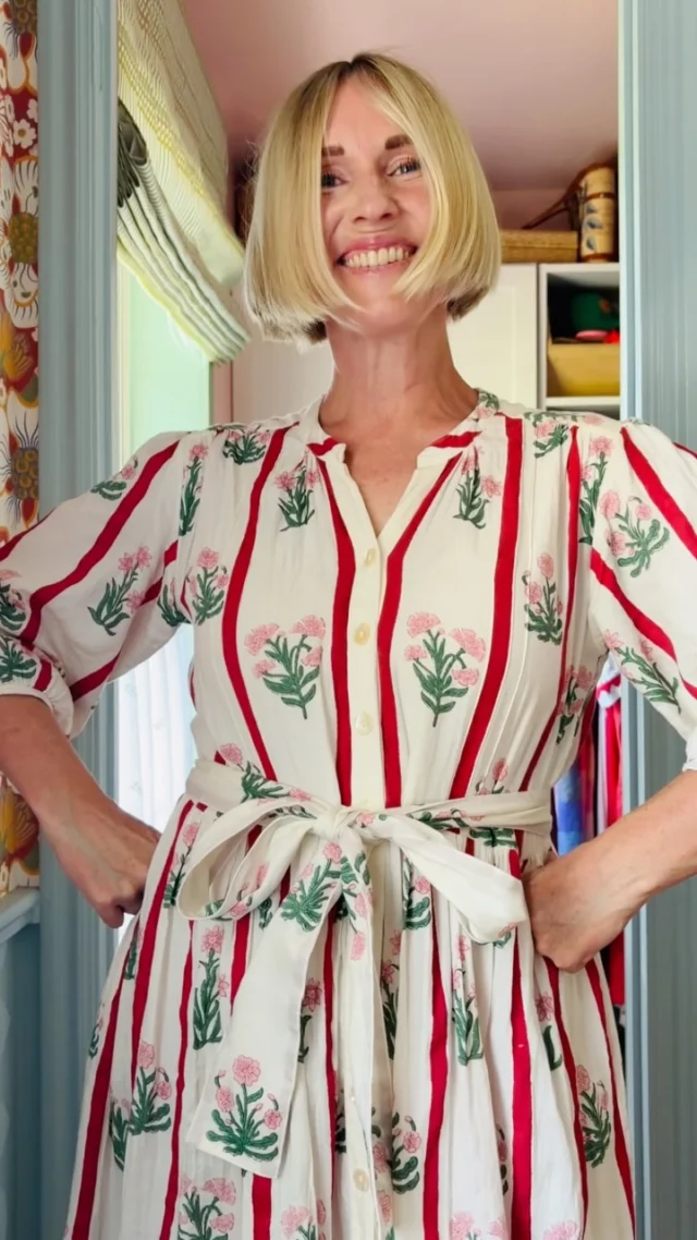 Today’s Tuesday Try On is for anyone who wants to dress like the heroine of a beautifully illustrated novel. Which dress would you choose for it? Comment DRESS for the links and use code BRITTANY15 for 15% off all non-sale dresses!